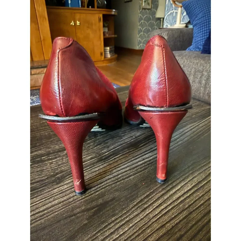 HTF Vintage Diesel Maroon Cracked Leather Pointed Toe Heels Sz. 38.5